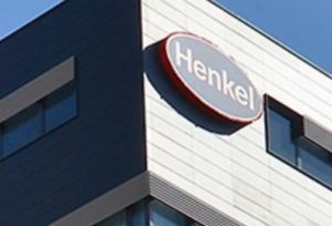 FACHADA EDIFICIO HENKEL